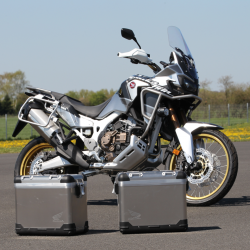 VALISESTOURAFRICA2019 : Valises Latérales Honda by Touratech Honda CRF Africa Twin